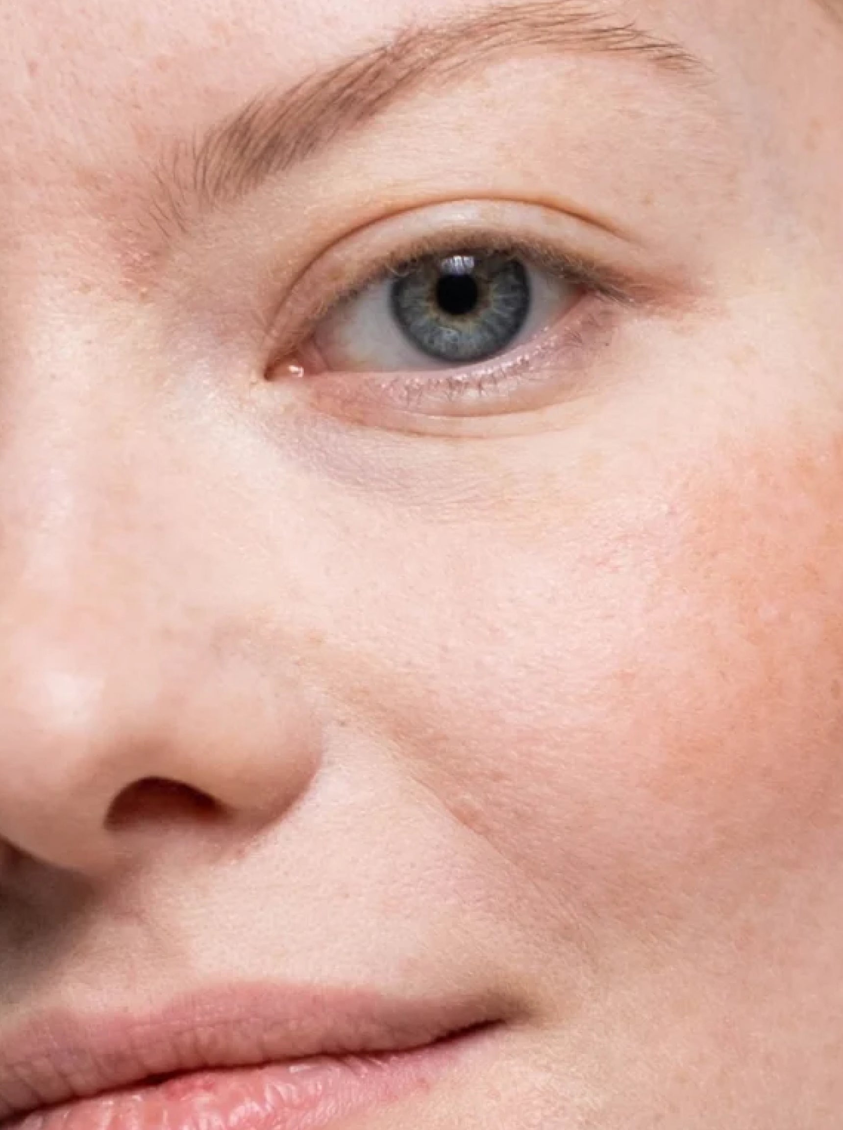 THE COMPLETE SYSTEM FOR MATURE WOMEN'S SKIN