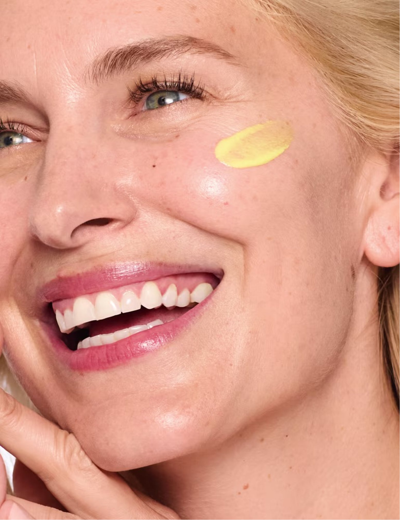 ULTRA BRIGHTENING EYES & FACE SERUM